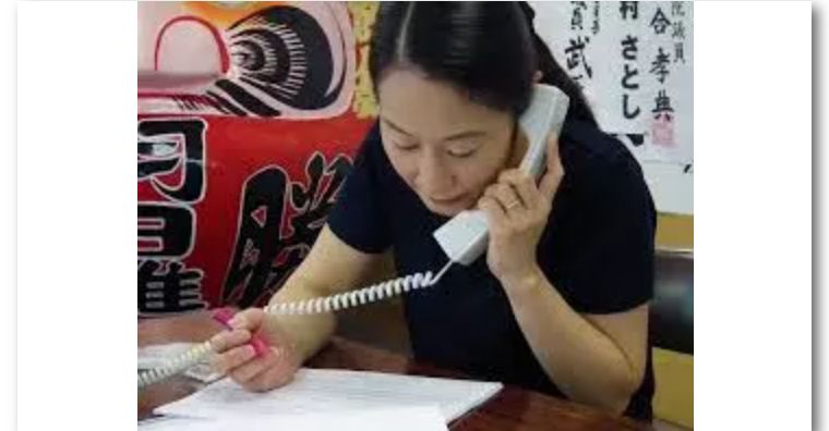 日本前国家大臣猝死，死在新冠PCR检查的路上