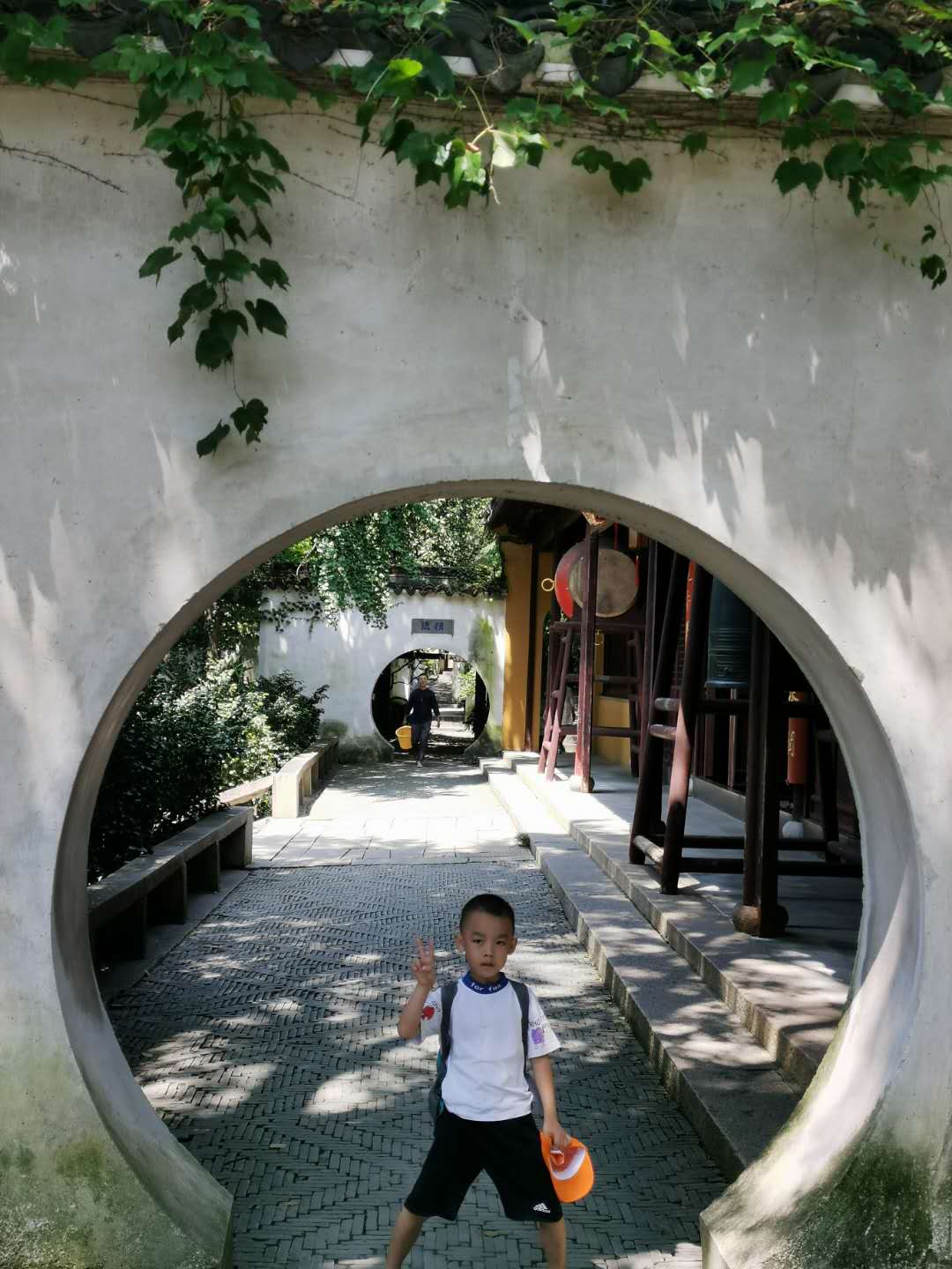 鑺辨煶绻佸崕鍦版俯鏌斿瘜璐典埂,鑻忓窞鑺辨煶绻佸崕鍦扮偣