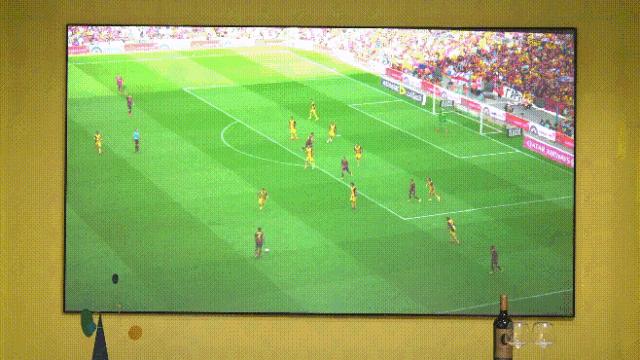 真正的无边框全屏电视机,超薄屏幕无边框电视