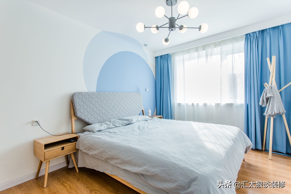 简单装修刷亮色乳胶漆效果案例,不吊顶不装射灯装修效果图