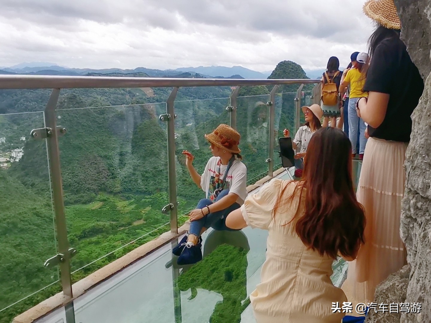 十里画廊自驾车畅行，可以用24小时这样体验桂林阳朔精华游线