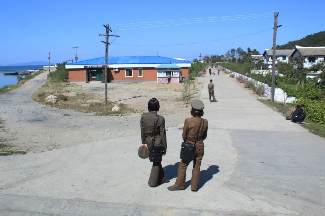 朝鲜姑娘嫁中国小伙子,朝鲜姑娘想嫁中国小伙吗