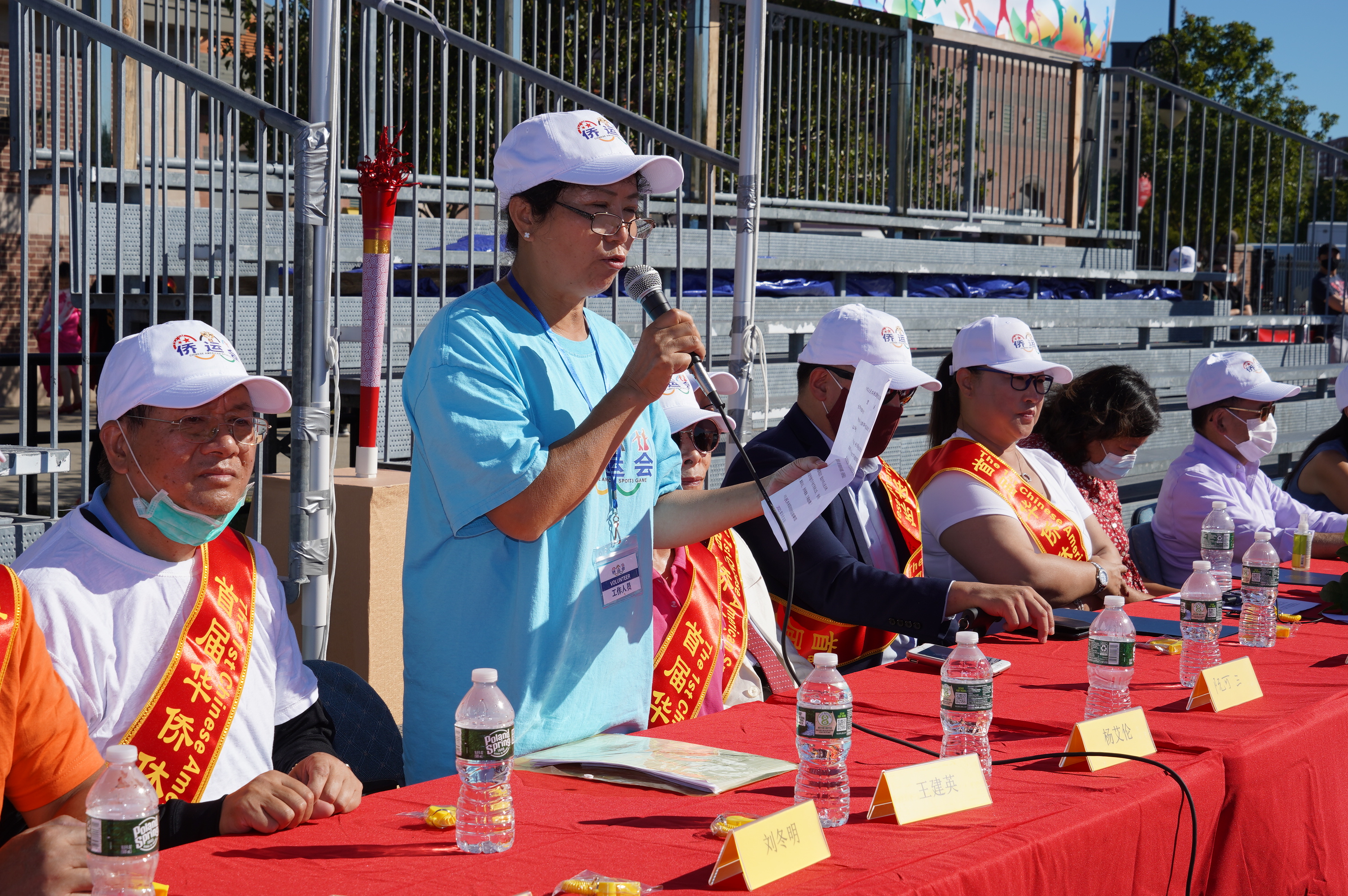 庆国庆70周年主题活动,庆国庆文艺汇演中国红