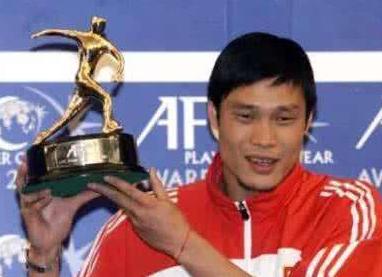 范志毅2001年足球先生,范志毅3000块钱