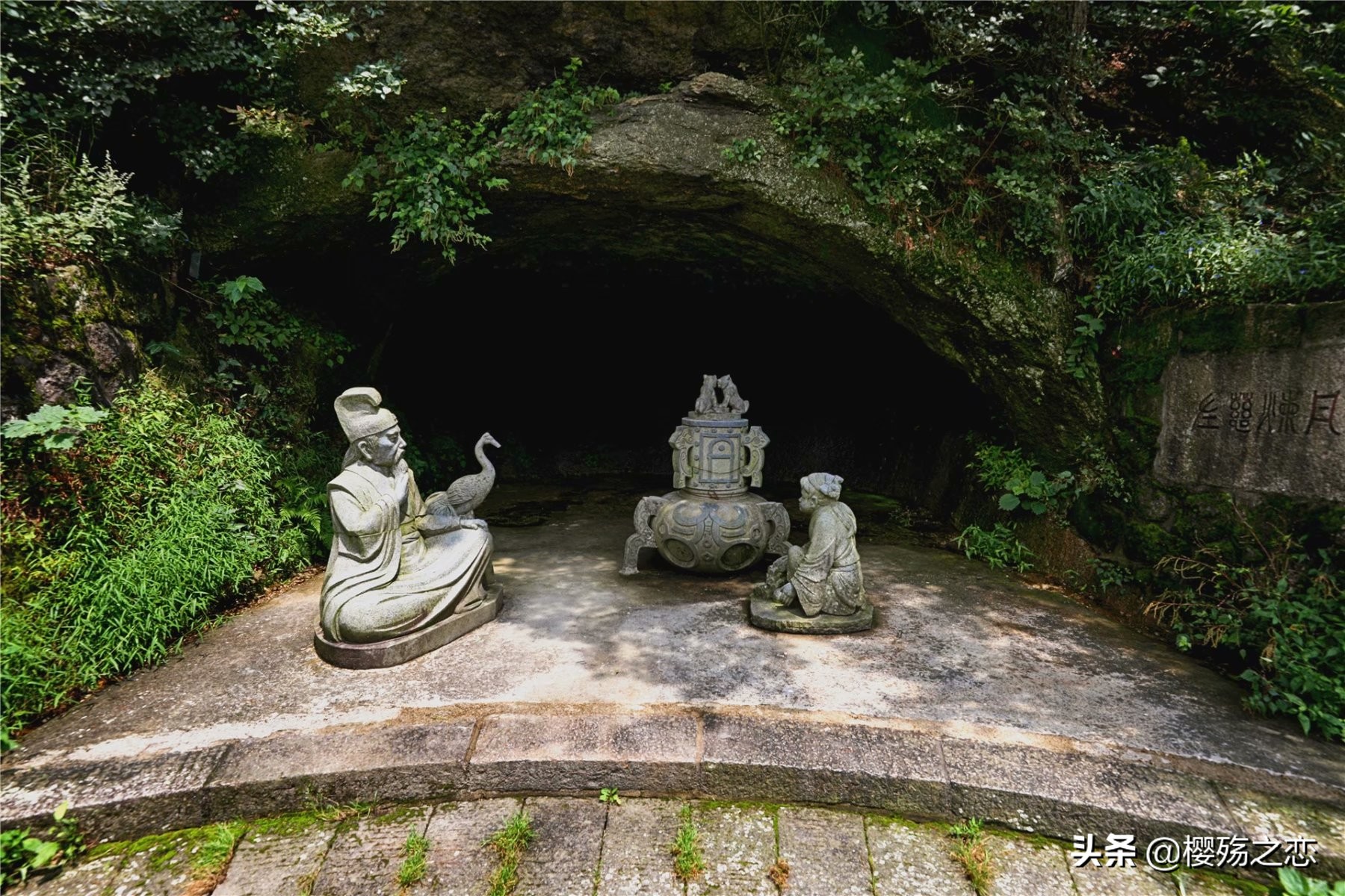 琉璃拍摄现场安徽天柱山,安徽三大名山哪个景色好
