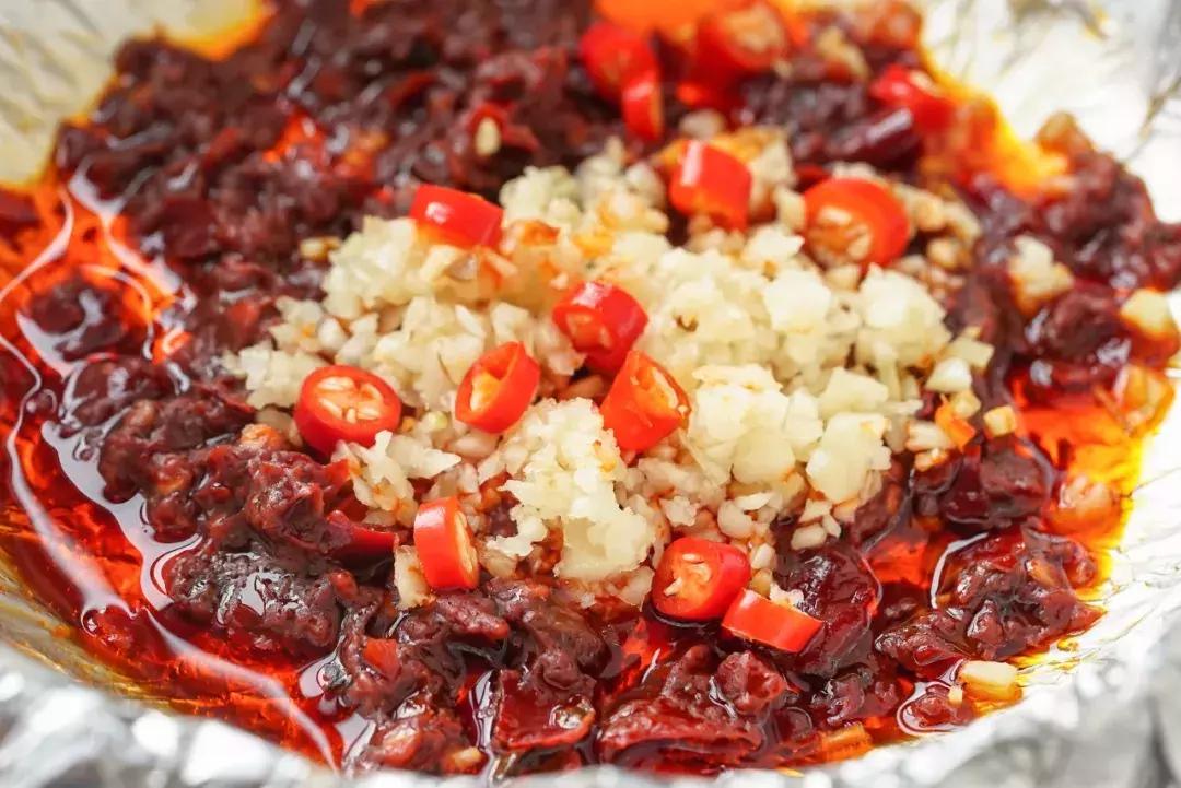 路边摊锡纸花甲粉做法,自己做的锡纸花甲粉