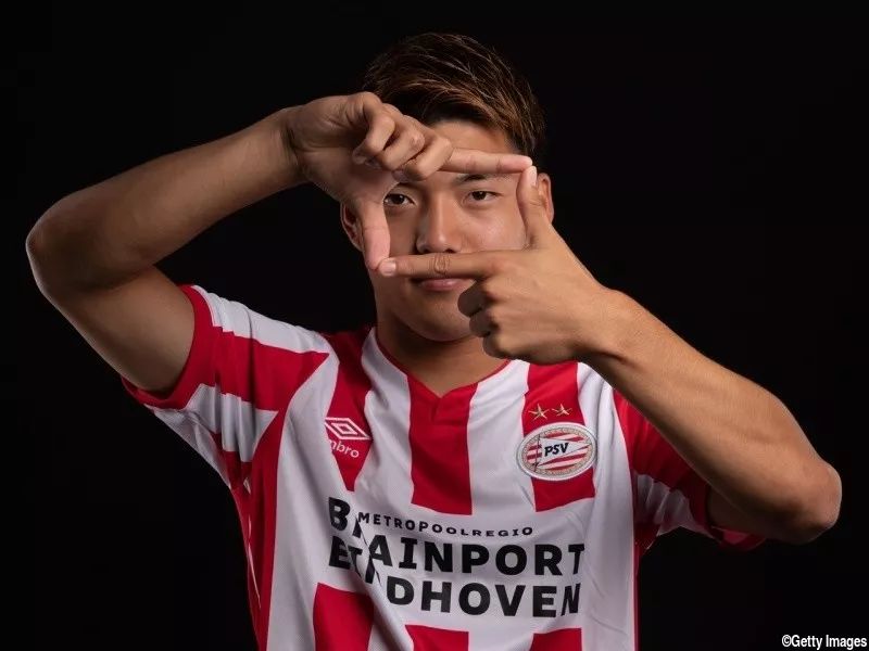 荷甲“日本德比”来袭，堂安律战旧主，小将防老大哥