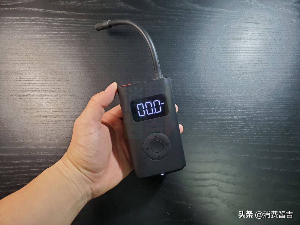 理直气壮驰骋八方！距离老司机你还差这样一只充气宝