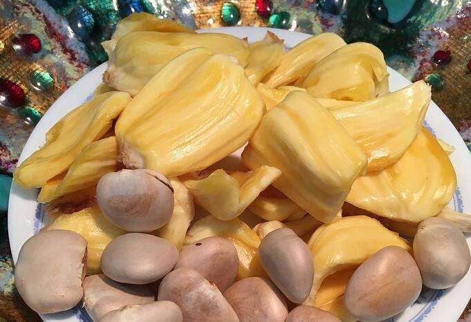 菠萝蜜吃了好吗,菠萝蜜吃了要吐出来吗