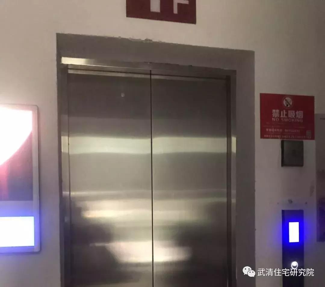 天津市大妈买菜,小区买菜大妈