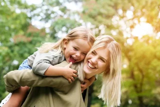 孩子总喜欢欺负弟弟怎么办,小孩子老是欺负妹妹怎么办