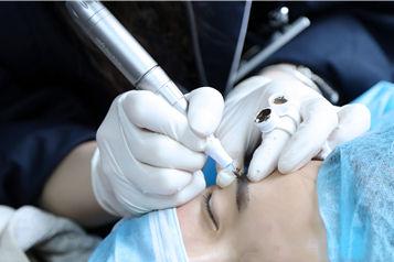 美业从业者转行,入行美妆行业前景