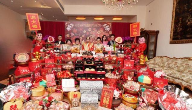 何超盈过往恋情,何超盈爱情史