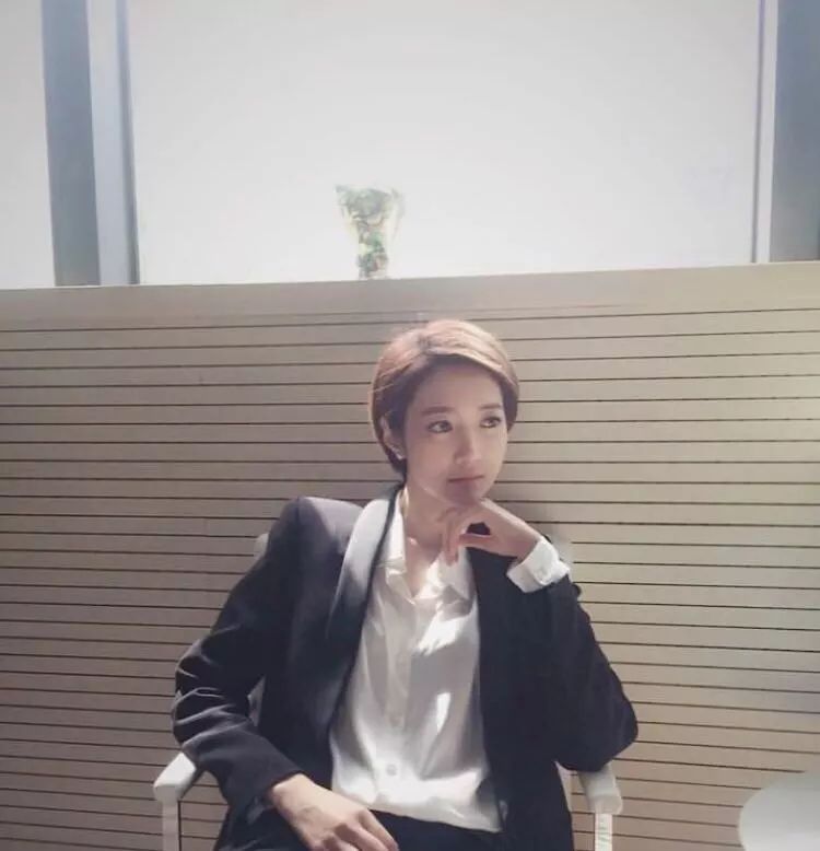 40岁高俊熙短发,短发女神高俊熙朴宰范
