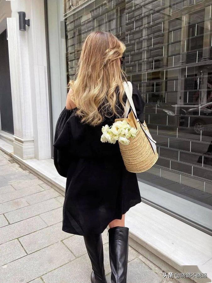 泡泡袖怎么穿最好看,2022年还流行泡泡袖吗