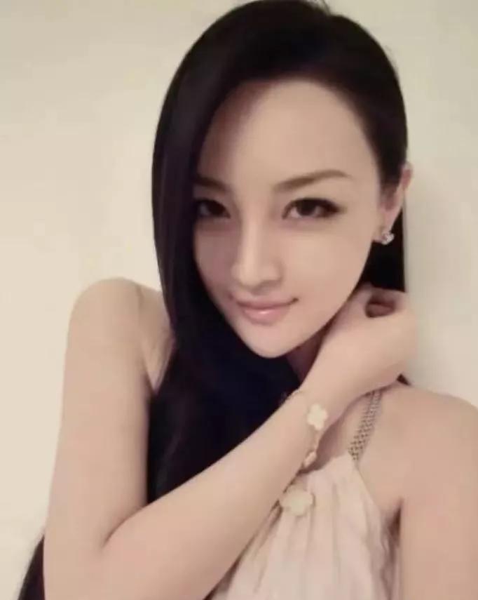 天涯贵妇楼第一美消失之谜