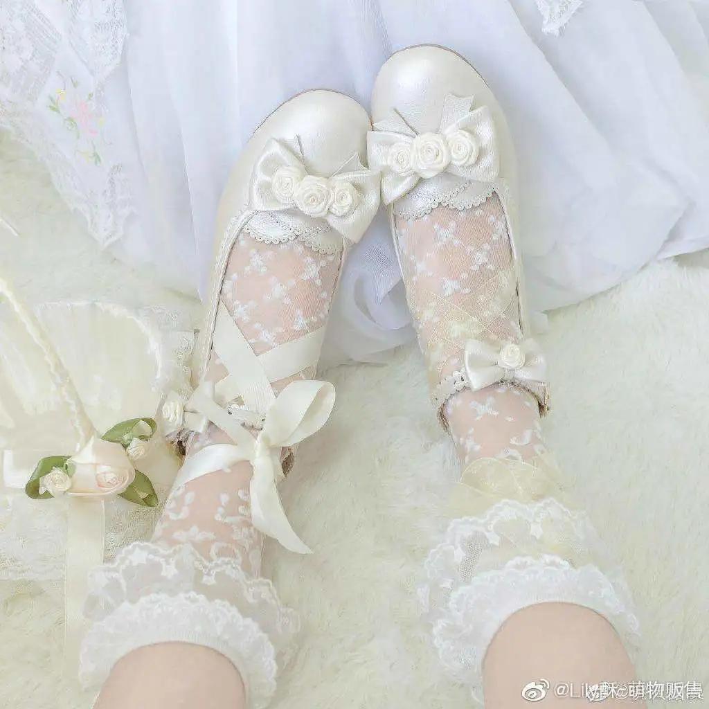 精致Lo娘必不可少的配饰？少女裙摆下的小心思，Lolita袜子安利