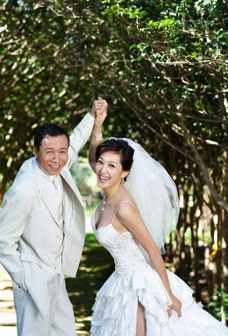 戏里杀气腾腾，戏外得富豪偏爱，被骗4个亿的她，如何卷土重来？