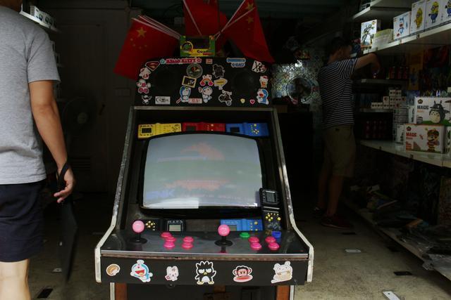 这条街以前很繁华,这条街历经百年变迁