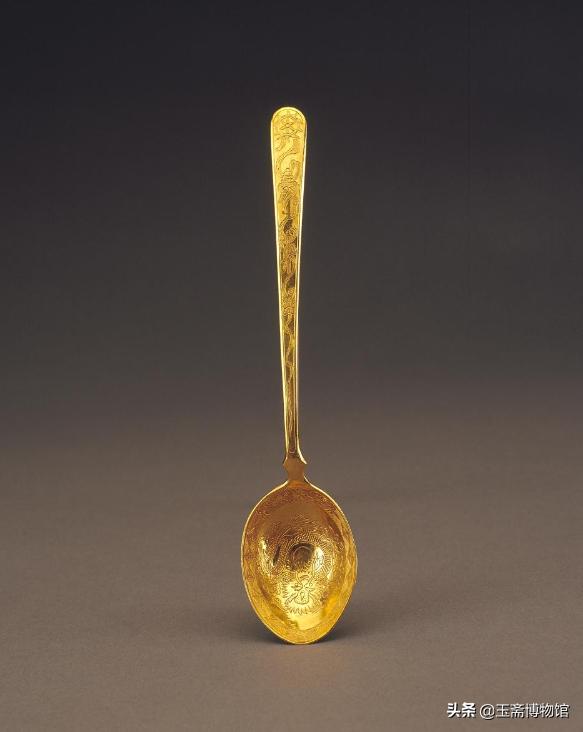 小小的汤勺，可以换一套房，最高拍卖价竟然高达207万