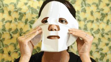 邓紫棋保湿面膜,邓紫棋用凡士林面膜好用吗