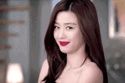 戴森顺滑直发,戴森适合吹毛躁发质吗