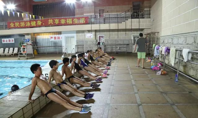 浙江省运会游泳第一名奖金多少钱,上海市第17届市运会花样游泳