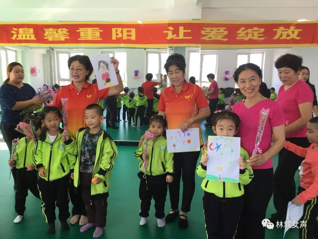 老少齐欢乐Happy乐翻天——市妇联携手优佳宝贝幼儿园走进老年大学