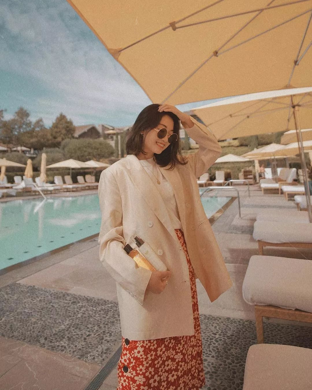 冬天穿的裙子便宜又有高级感,冬季哪些裙子比较轻盈又好穿