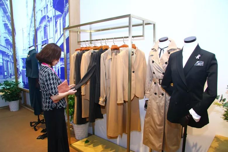 红帮精神,罗蒙和洪帮