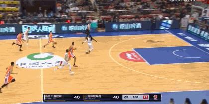 大鲨鱼被逆转输了,上海大鲨鱼u19夺冠