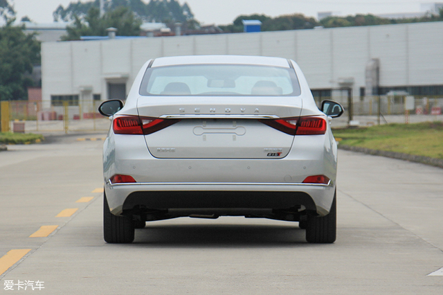 最新款北汽绅宝智道试驾,科技与空间