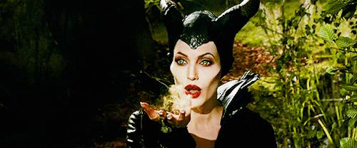 缇庝汉璁″皬濂冲,灏弅濂冲効