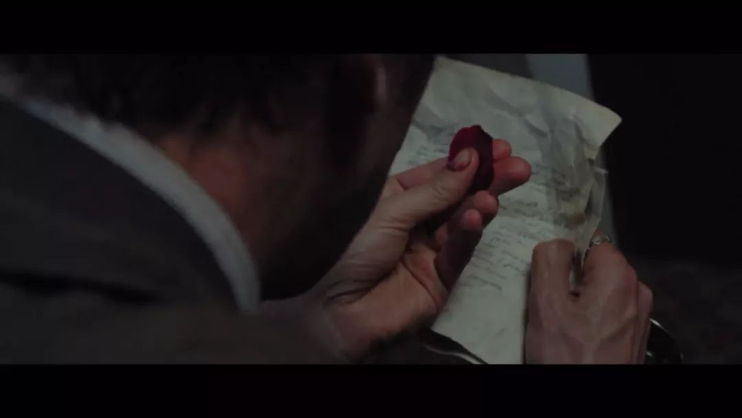 动作*片A**《突袭》之后，他又带来了一部*力暴**邪典！