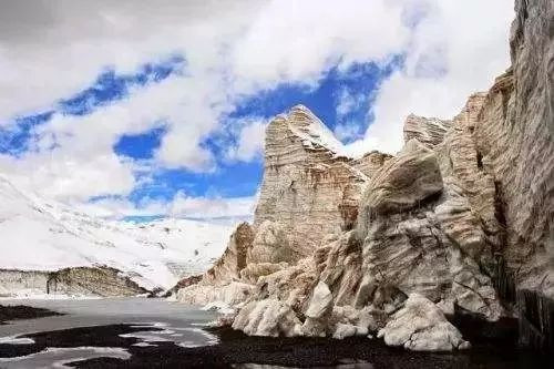 广州坐火车去西藏沿途的风景,从广州坐火车去西藏有没有直达