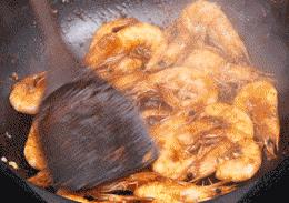 新买的锅有毒吗,新买的锅直接用了有毒