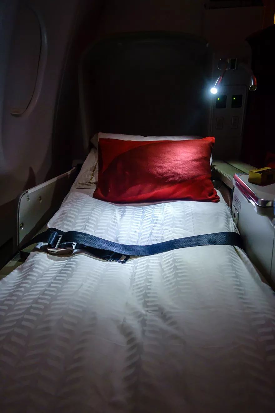 洲际航班能睡觉吗,洲际航班睡觉