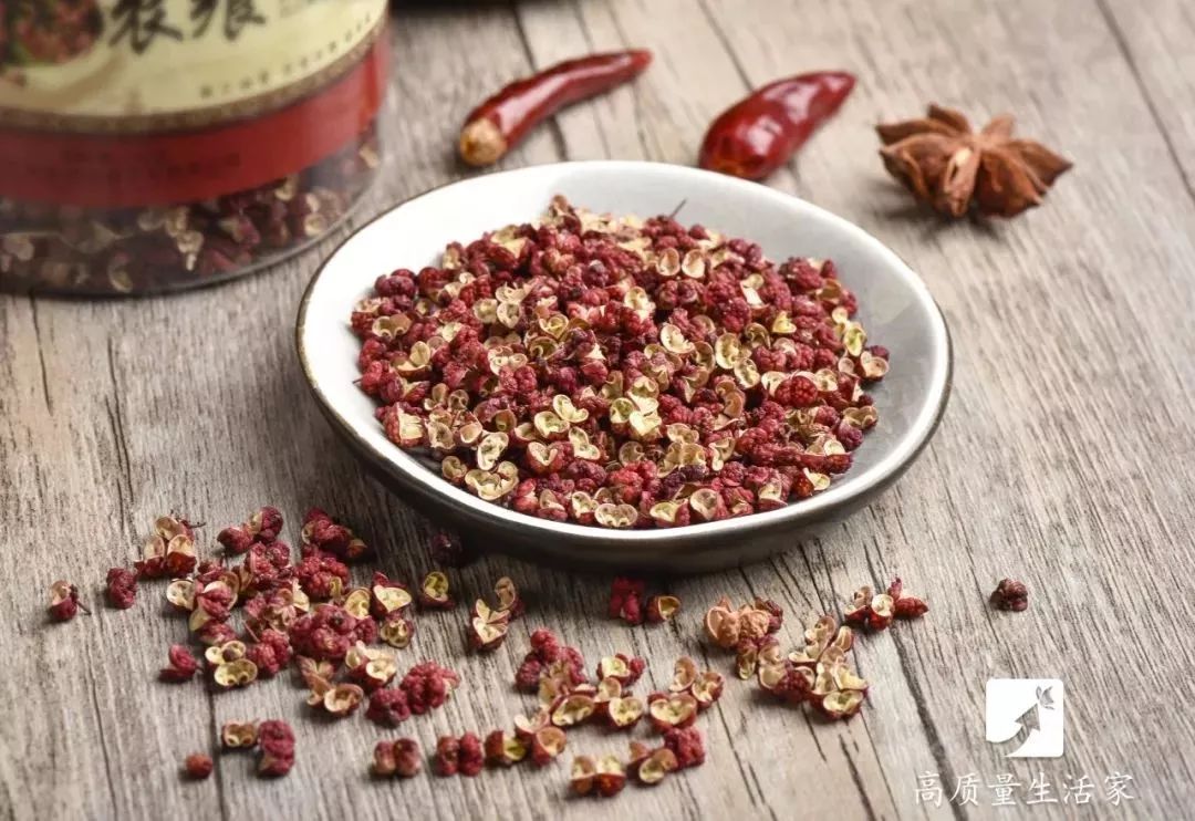 冬天来了每晚泡个脚,天冷了泡个养生脚