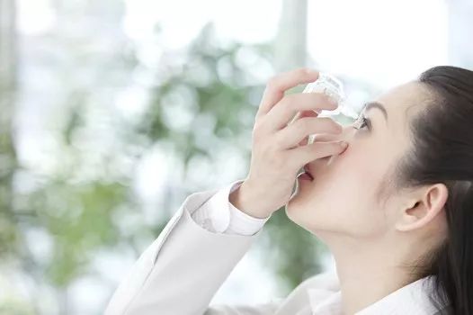 全球唯一一款延缓近视的眼药水 (德国眼药水缓解近视)