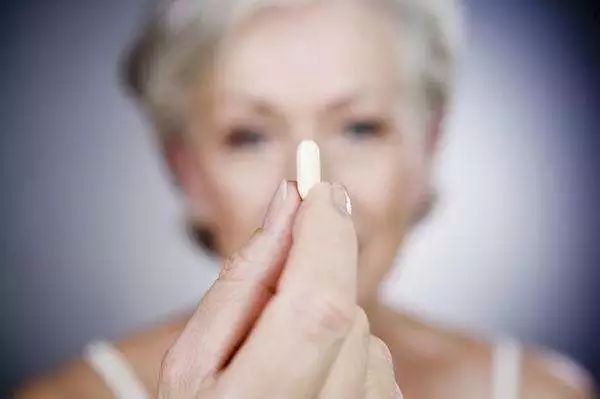 老人十大禁忌药,老年人需提防五类药