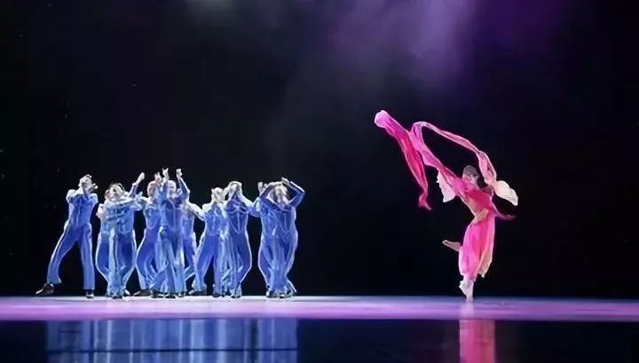 儿子记录母亲抗癌经历,儿子记录妈妈患癌三年后的变化