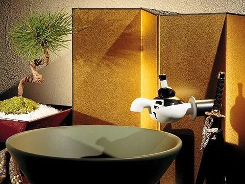 亏损5亿日元的水龙头，一有人气就不卖了！