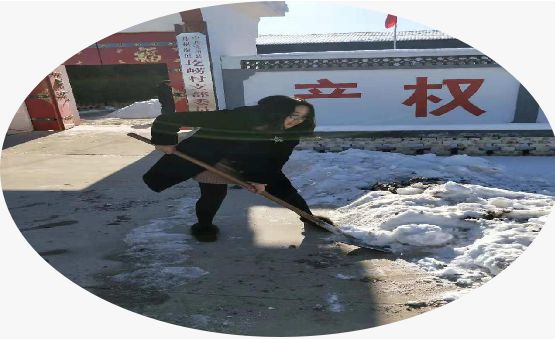 我的扶贫故事用真情温暖人心,扶贫故事90后女支书的扶贫路