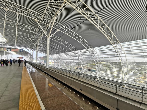 荣耀Magic2拍照如何？手持超级夜景赞爆