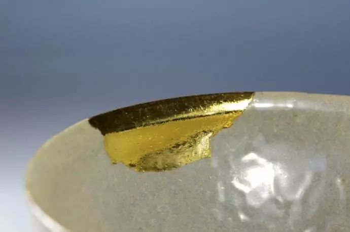 打补丁的衣服价值一两万！现在的时尚真是越来越难懂了