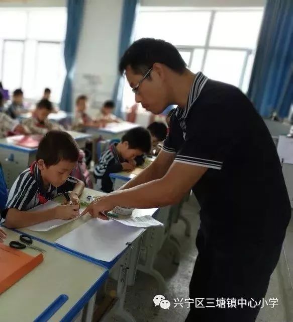 缂ょ悍鏍″洯娲诲姩缇庣瘒,缂ょ悍鏍″洯