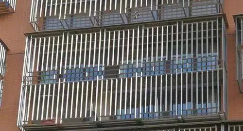 身边的消防通道安全隐患,身边的一些安全隐患问题