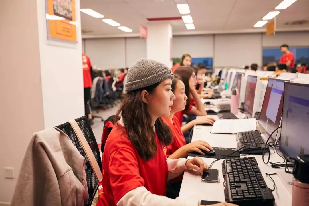 一天卖8.18亿，太平鸟如何做电商？