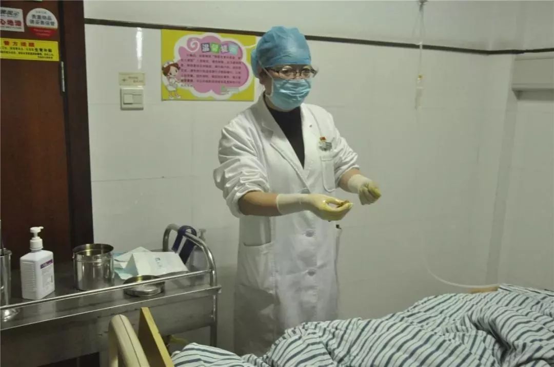 平湖准妈妈住院待产，胎儿胎心突然消失！千钧一发之际……