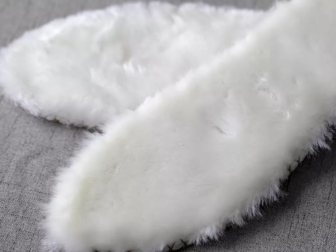 罗马人发明了左右脚的鞋,欧洲人古代用什么做鞋底